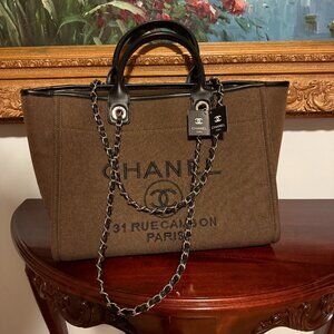 Canvas Medium Deauville  CC Tote